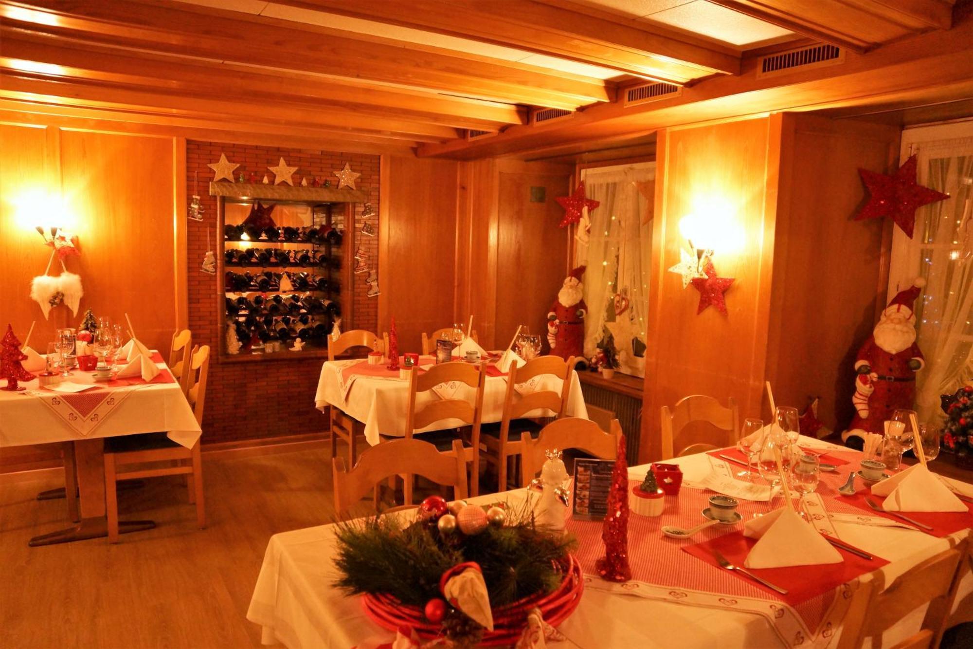 Restaurant Rössli 3* Schönenberg